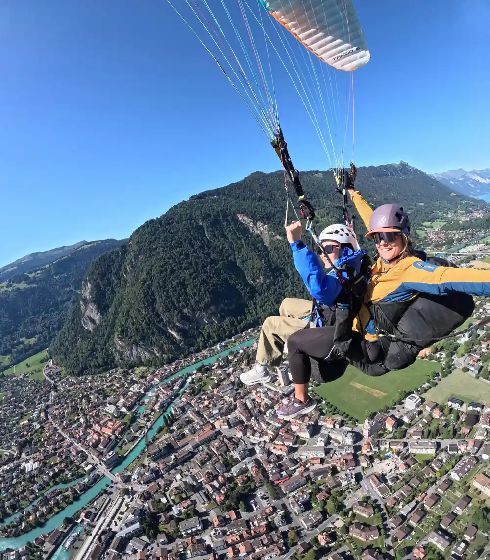A tandem high above the town and its river